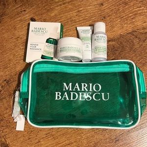 - Mario Badescu Skincare Set(New)